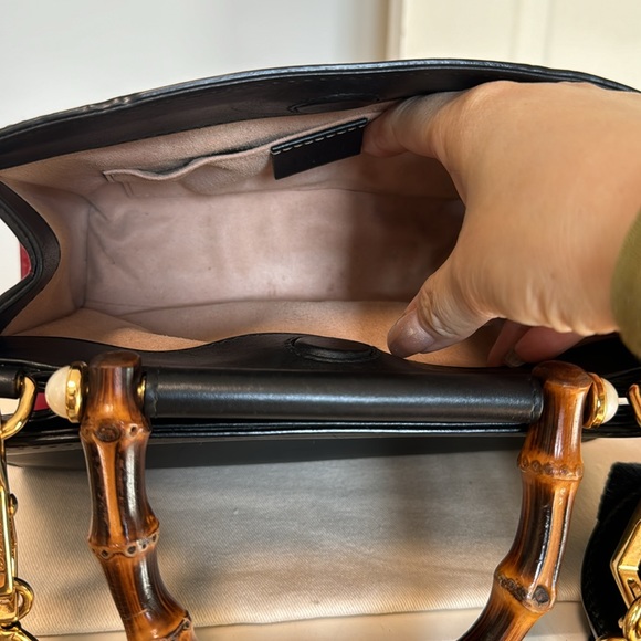 - Authentic Gucci bag - Picture 11 of 16